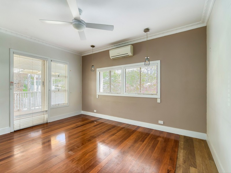 17 Koolewong Street, Stafford Heights QLD 4053