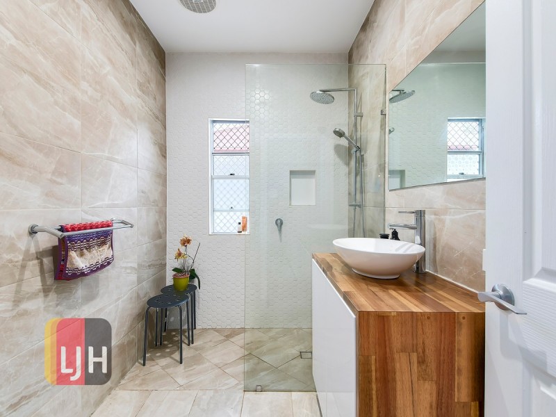 33 Ferricks Street, Stafford QLD 4053