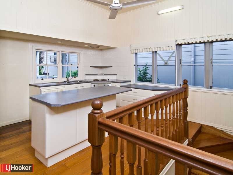 17 Blaikie Street, Hendra QLD 4011