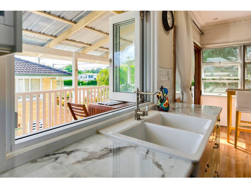 6 Myron Street, Chermside QLD 4032