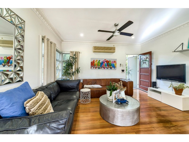 6 Myron Street, Chermside QLD 4032