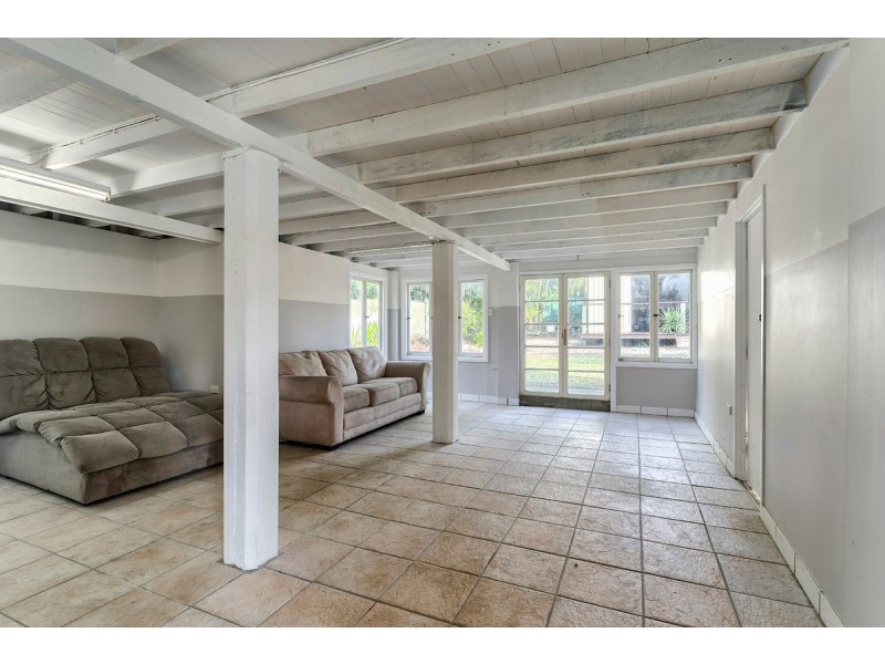 6 Myron Street, Chermside QLD 4032