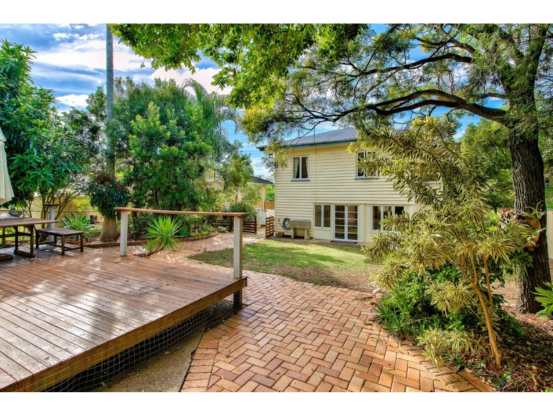 6 Myron Street, Chermside QLD 4032