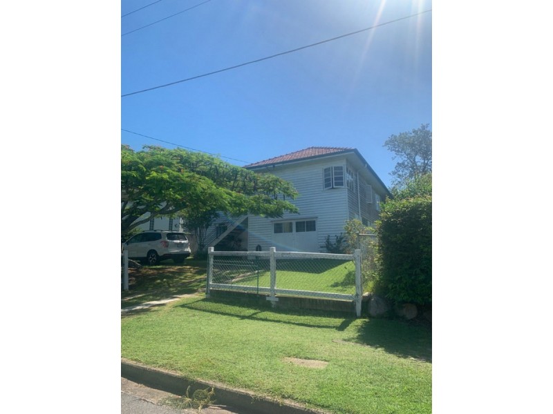 11 Ashmore Street, Everton Park QLD 4053