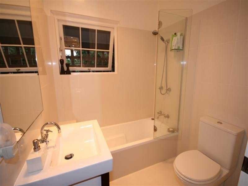 14 Tathra Street, Stafford QLD 4053