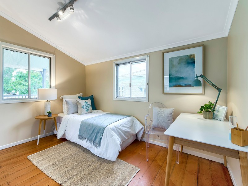 64 Sixth Avenue, Kedron QLD 4031