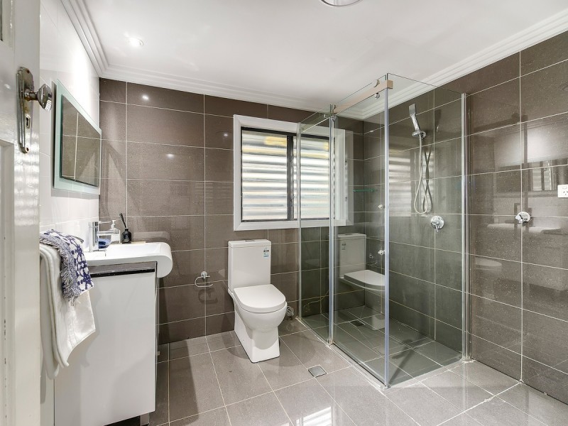 64 Sixth Avenue, Kedron QLD 4031