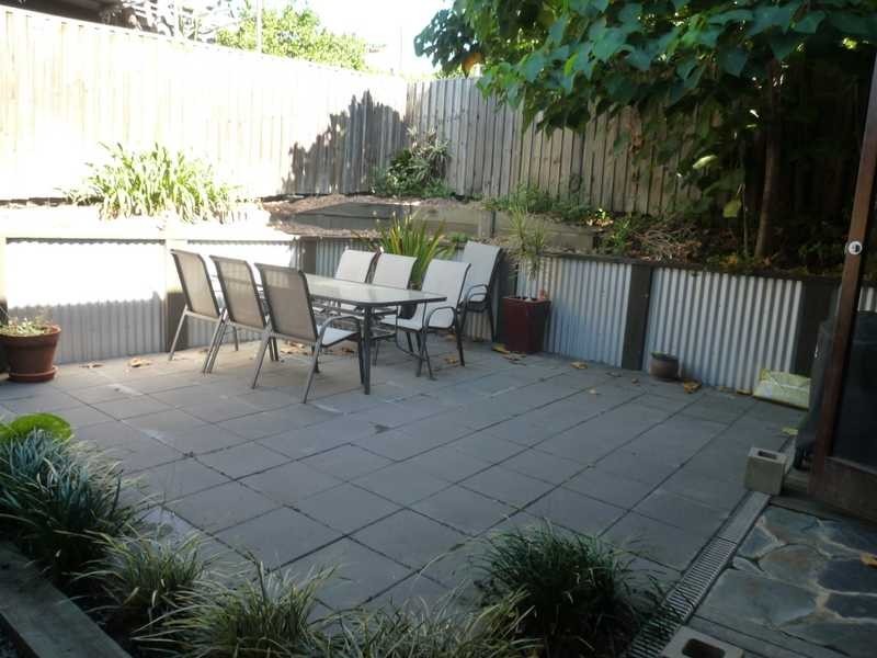 2/33 Bryden Street, Windsor QLD 4030