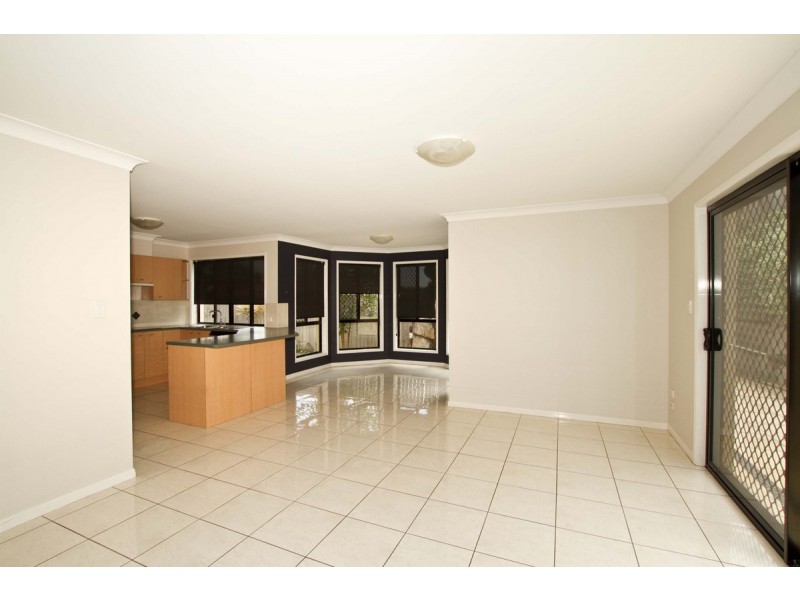 4 Capella Place, Bridgeman Downs QLD 4035