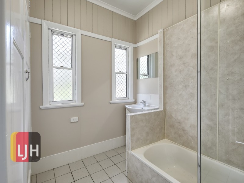 23 Waroon Street, Stafford QLD 4053