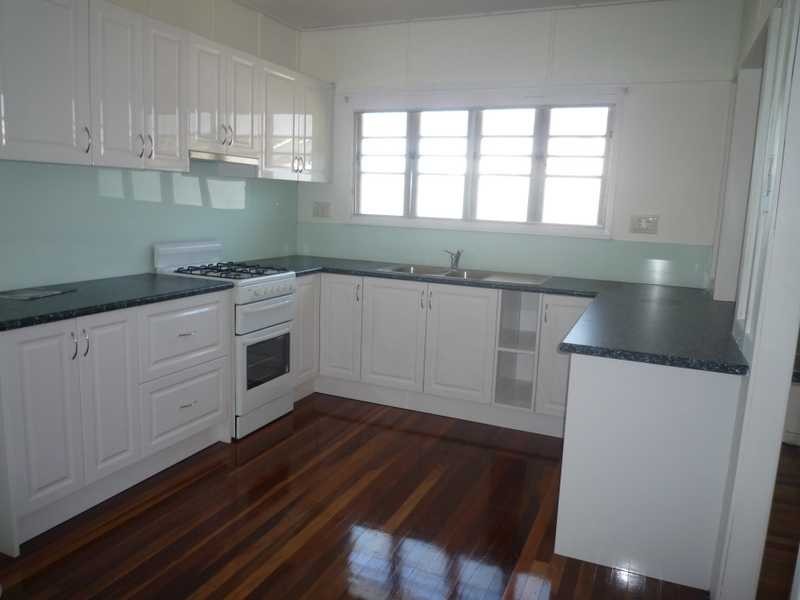 29 Burrowa Street, Stafford QLD 4053