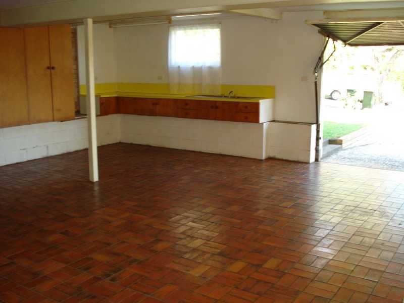 29 Burrowa Street, Stafford QLD 4053