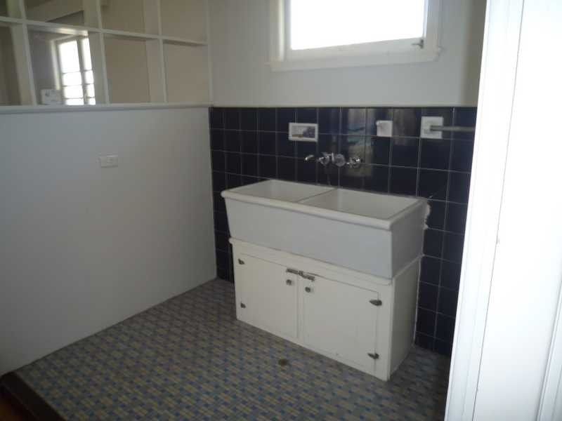 29 Burrowa Street, Stafford QLD 4053