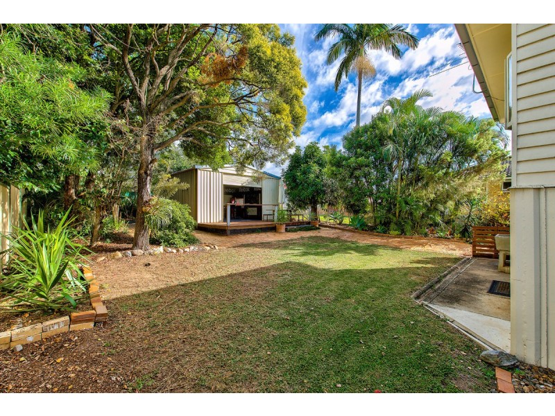 6 Myron Street, Chermside QLD 4032
