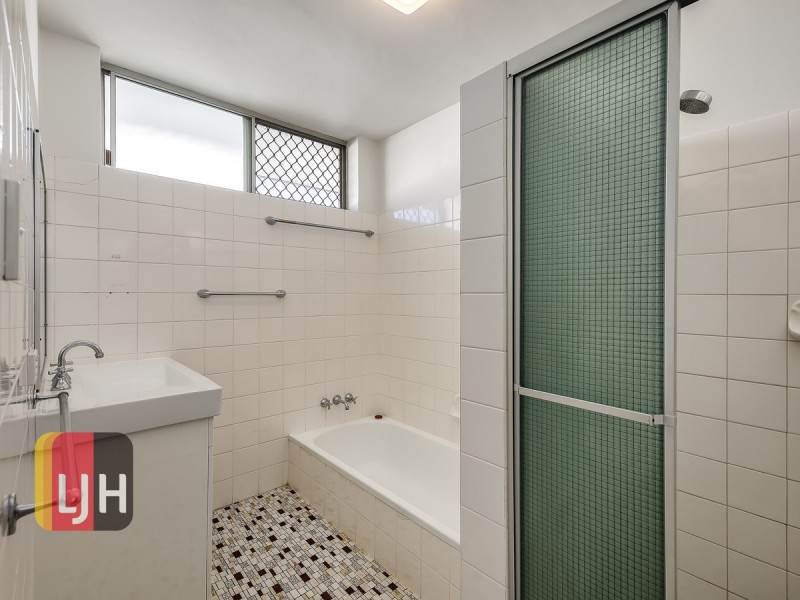 3/16 Glenfern Avenue, Kedron QLD 4031