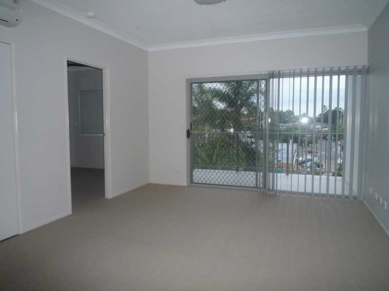 4/17 Gordon Parade, Everton Park QLD 4053