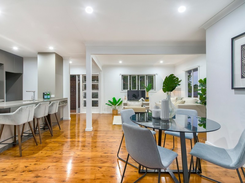 18 Wilgarning Street, Stafford Heights QLD 4053