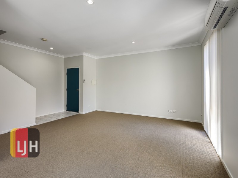 2/242 Pickering Street, Gaythorne QLD 4051
