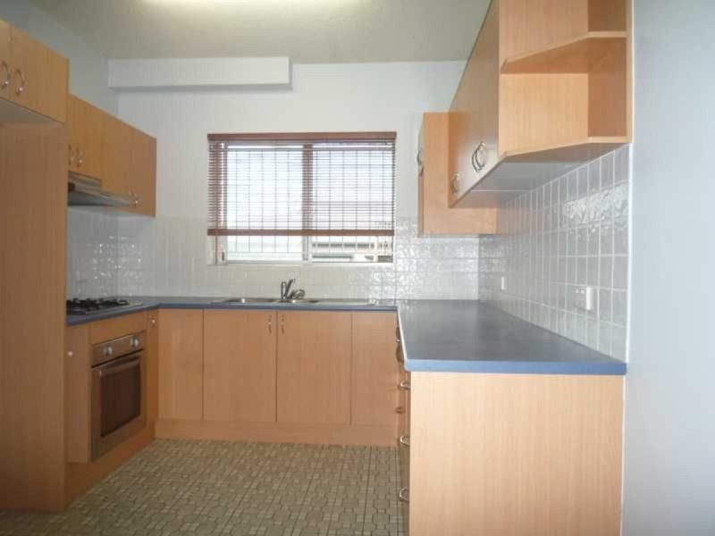 3/102 Massey Street (Cnr 129 Crescen, Ascot QLD 4007