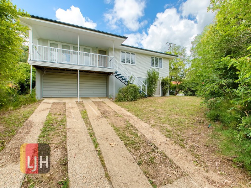 4 Woongarra Street, The Gap QLD 4061