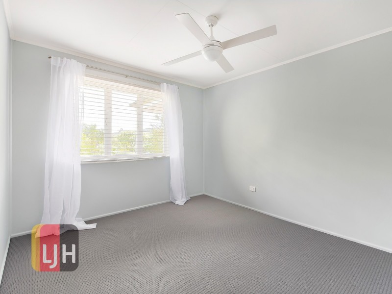 4 Woongarra Street, The Gap QLD 4061