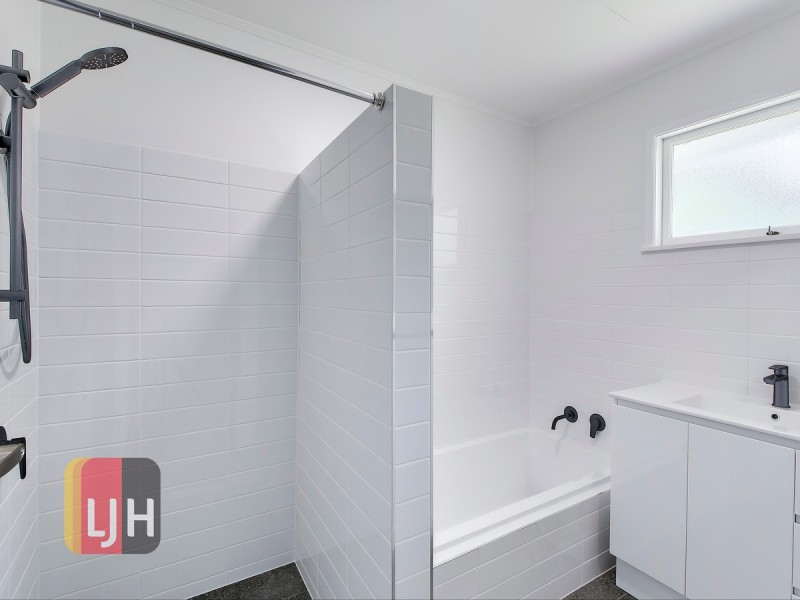 4 Woongarra Street, The Gap QLD 4061