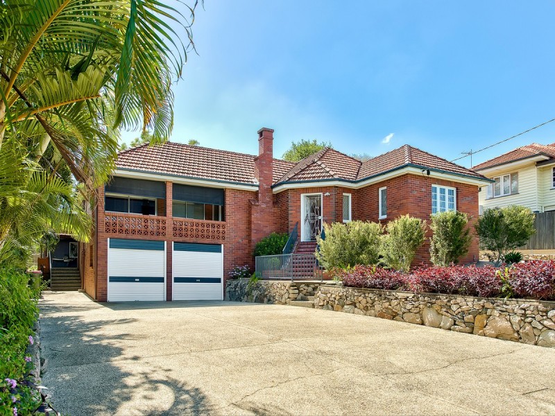 230 Shaw Road, Wavell Heights QLD 4012