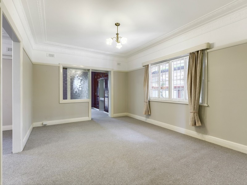 230 Shaw Road, Wavell Heights QLD 4012