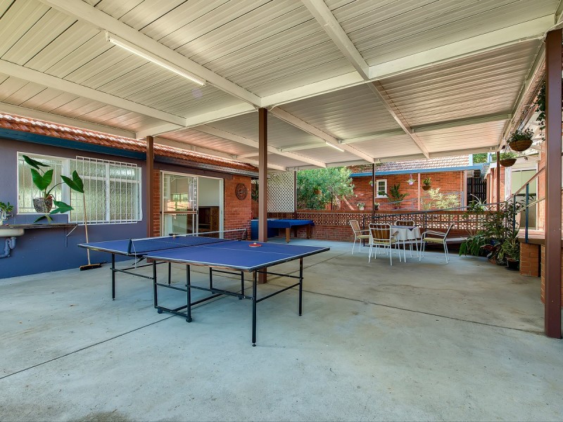 230 Shaw Road, Wavell Heights QLD 4012