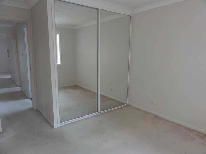 1/52 Bower Street, Annerley QLD 4103