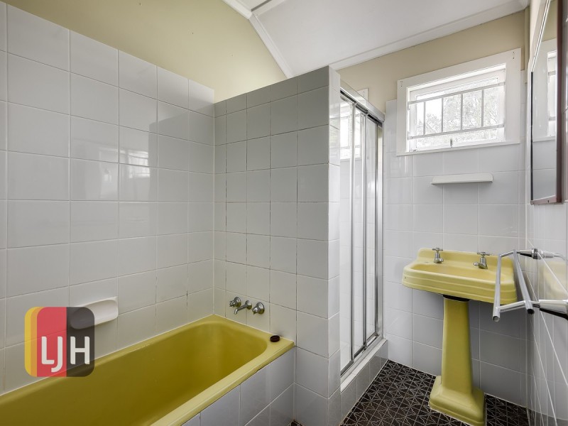 6 Canonbar Street, Stafford QLD 4053