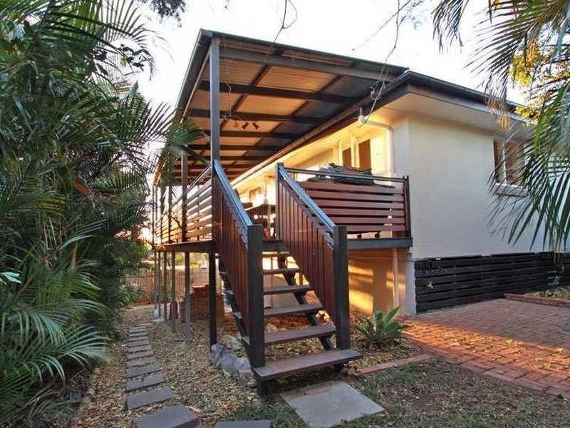 20 Burbank Street, Stafford Heights QLD 4053