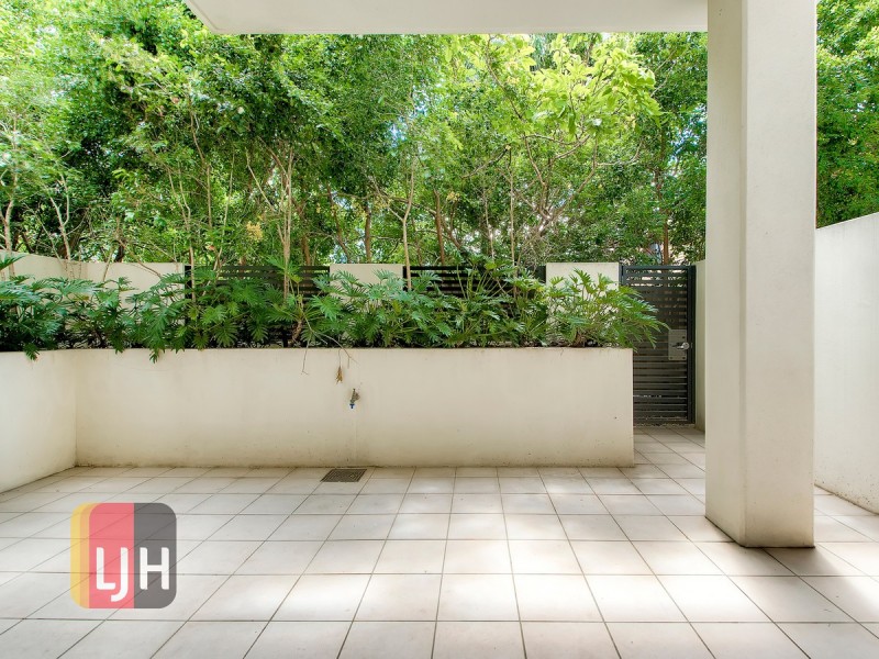 Unit 4/1 Kingsmill Street, Chermside QLD 4032