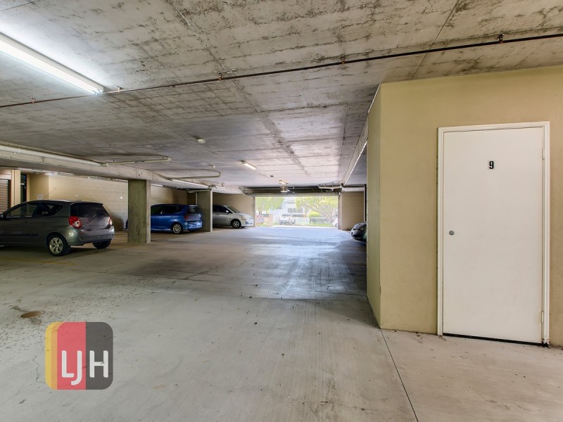 Unit 9/84 Brookfield Road, Kedron QLD 4031