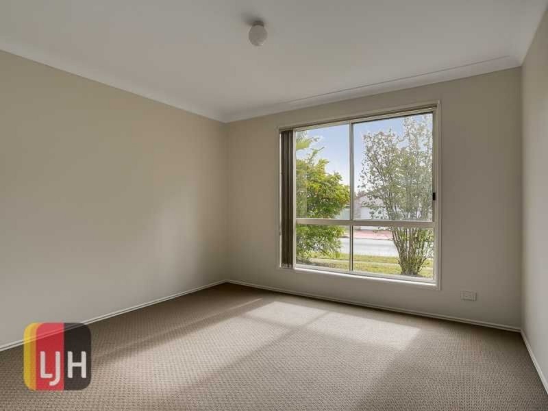 8 Perkins Street, Calamvale QLD 4116