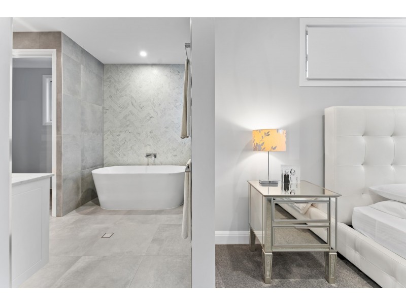 38 Jardine Street, Kedron QLD 4031