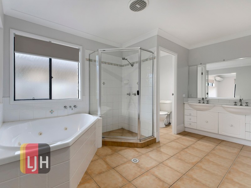 22 Ibiza Place, Carseldine QLD 4034