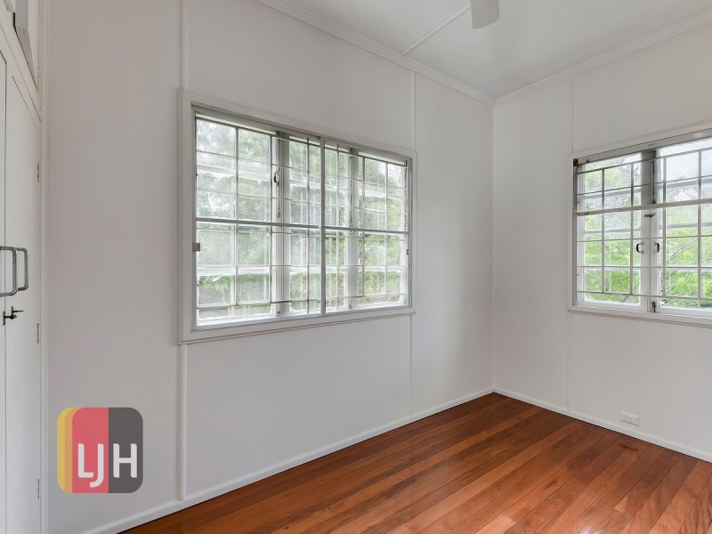 11 Ashmore Street, Everton Park QLD 4053