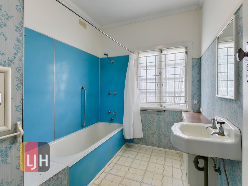 11 Ashmore Street, Everton Park QLD 4053