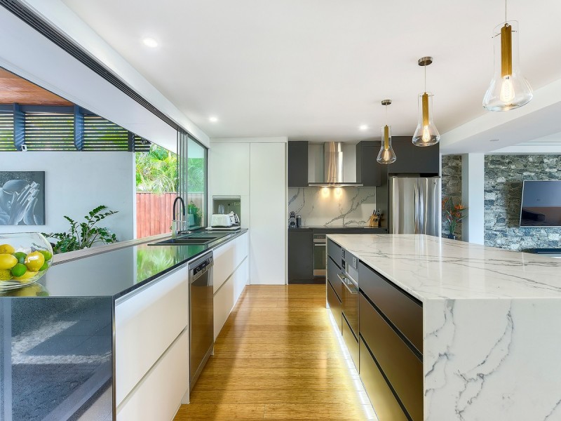 32 Caratel Street, Stafford Heights QLD 4053