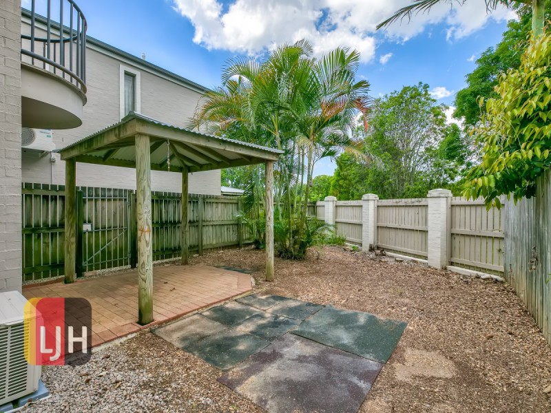 2/34 Parker Street, Newmarket QLD 4051