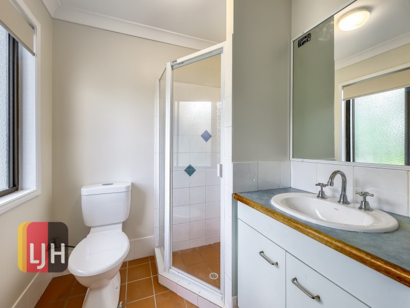 2/34 Parker Street, Newmarket QLD 4051