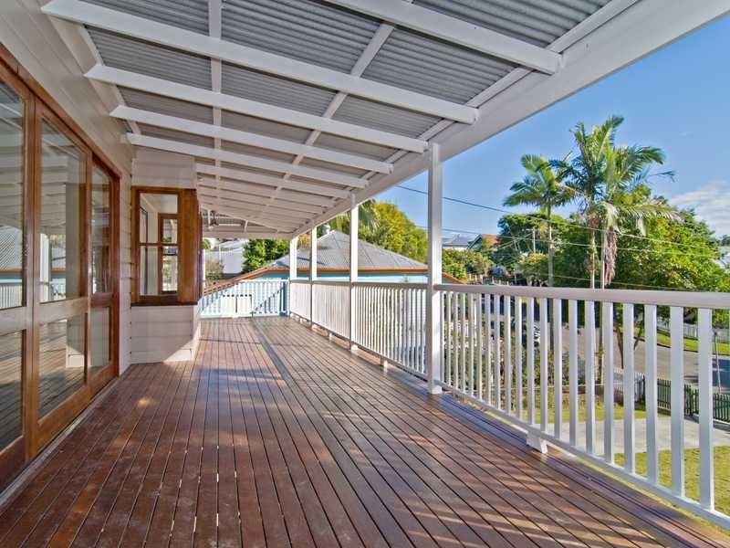61 Woodland Street, Ashgrove QLD 4060