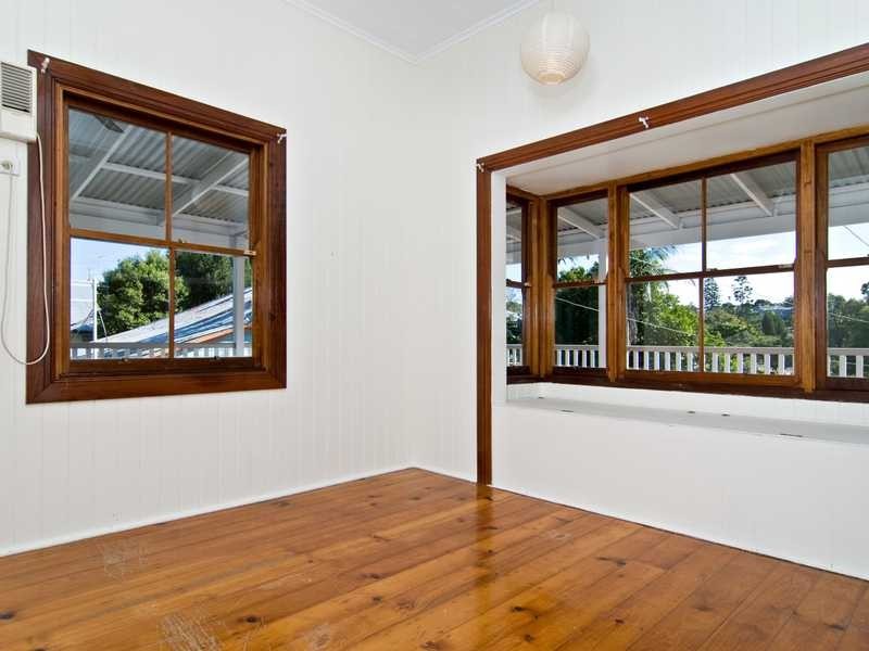 61 Woodland Street, Ashgrove QLD 4060