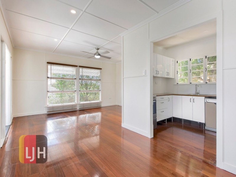 14 Koolewong Street, Stafford Heights QLD 4053