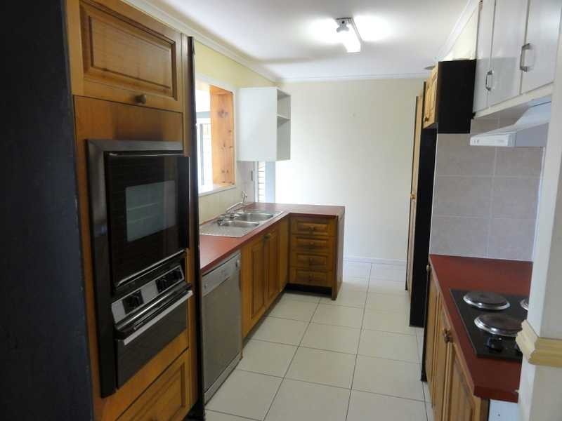 33 McAdam Street, Everton Park QLD 4053