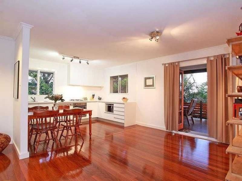 20 Burbank Street, Stafford Heights QLD 4053