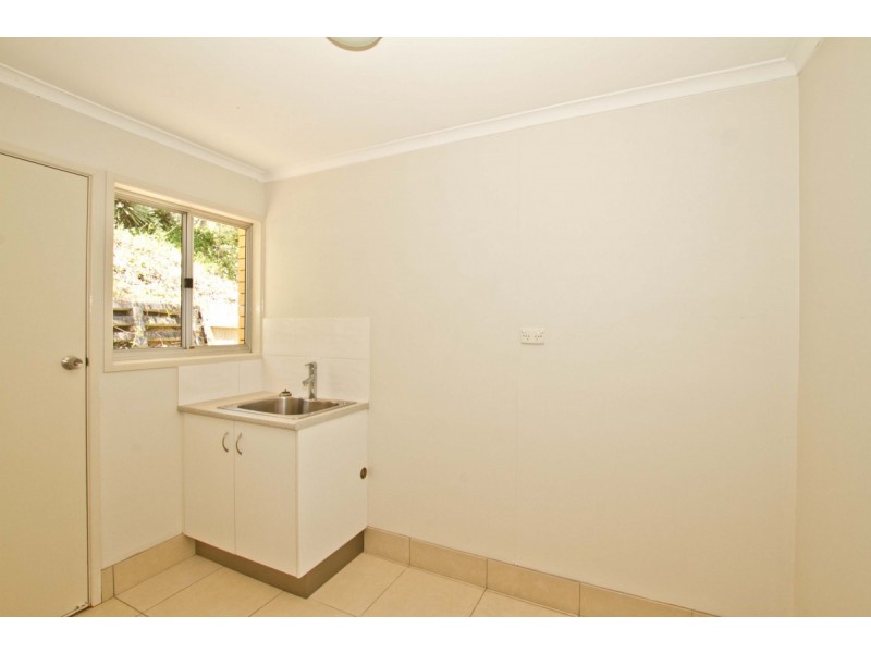 11 Caesar Road, Ferny Hills QLD 4055