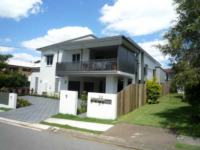 2/32 Lutana Street, Stafford QLD 4053