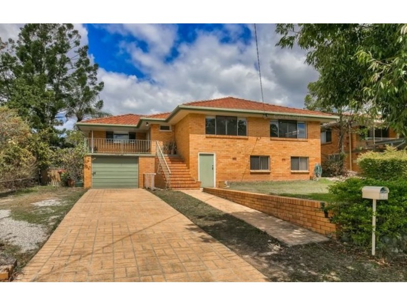 22 Mayled Street, Chermside West QLD 4032